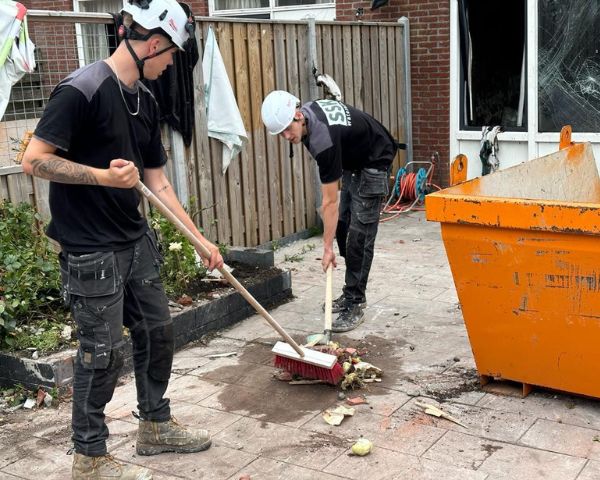 SSK Waterschade aan het werk - SSK Waterschade